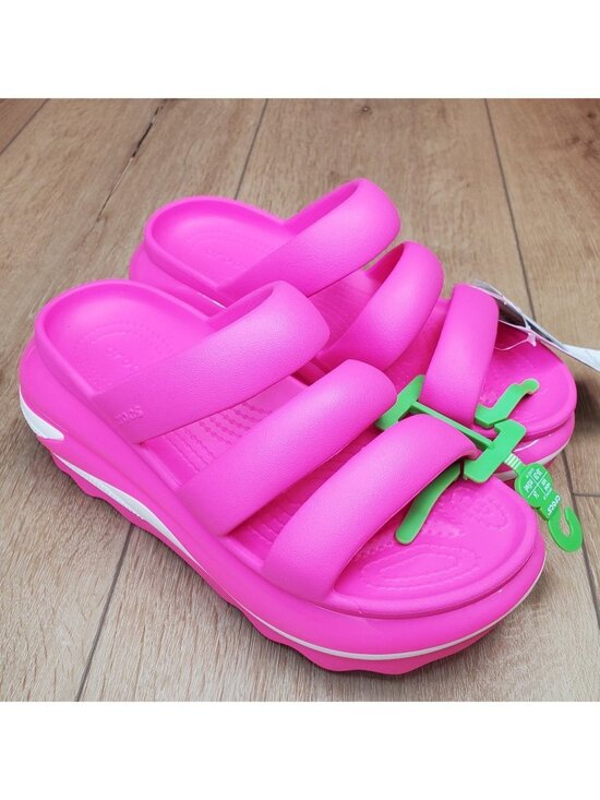 Crocs Mega Crush Womens Size 8 Triple Strap Platform Sandals Pink Beach Resort